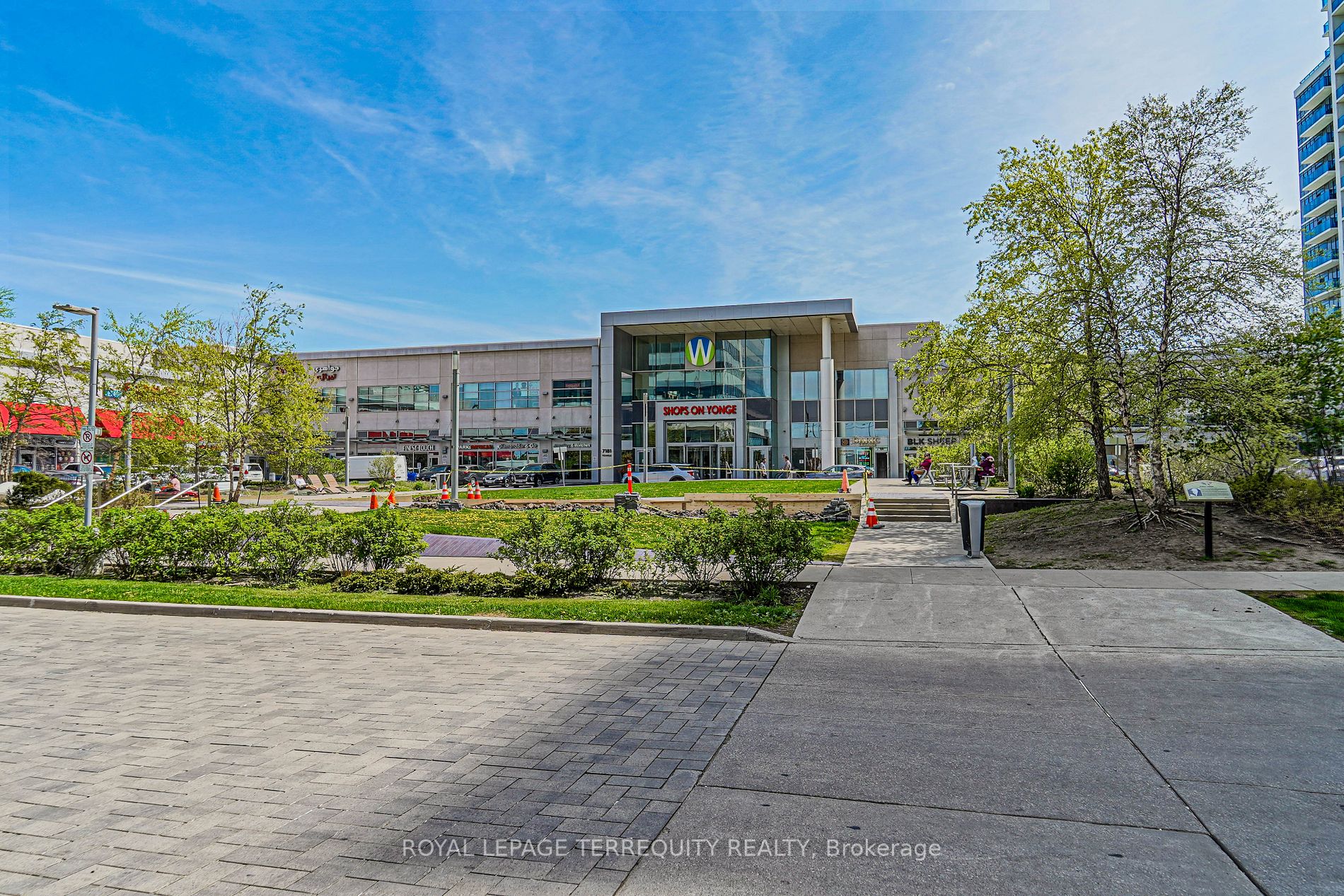 7191 Yonge St, #1014
