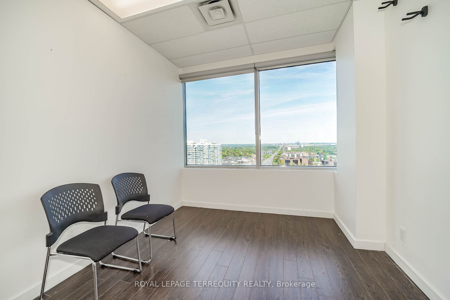 7191 Yonge St, #1014