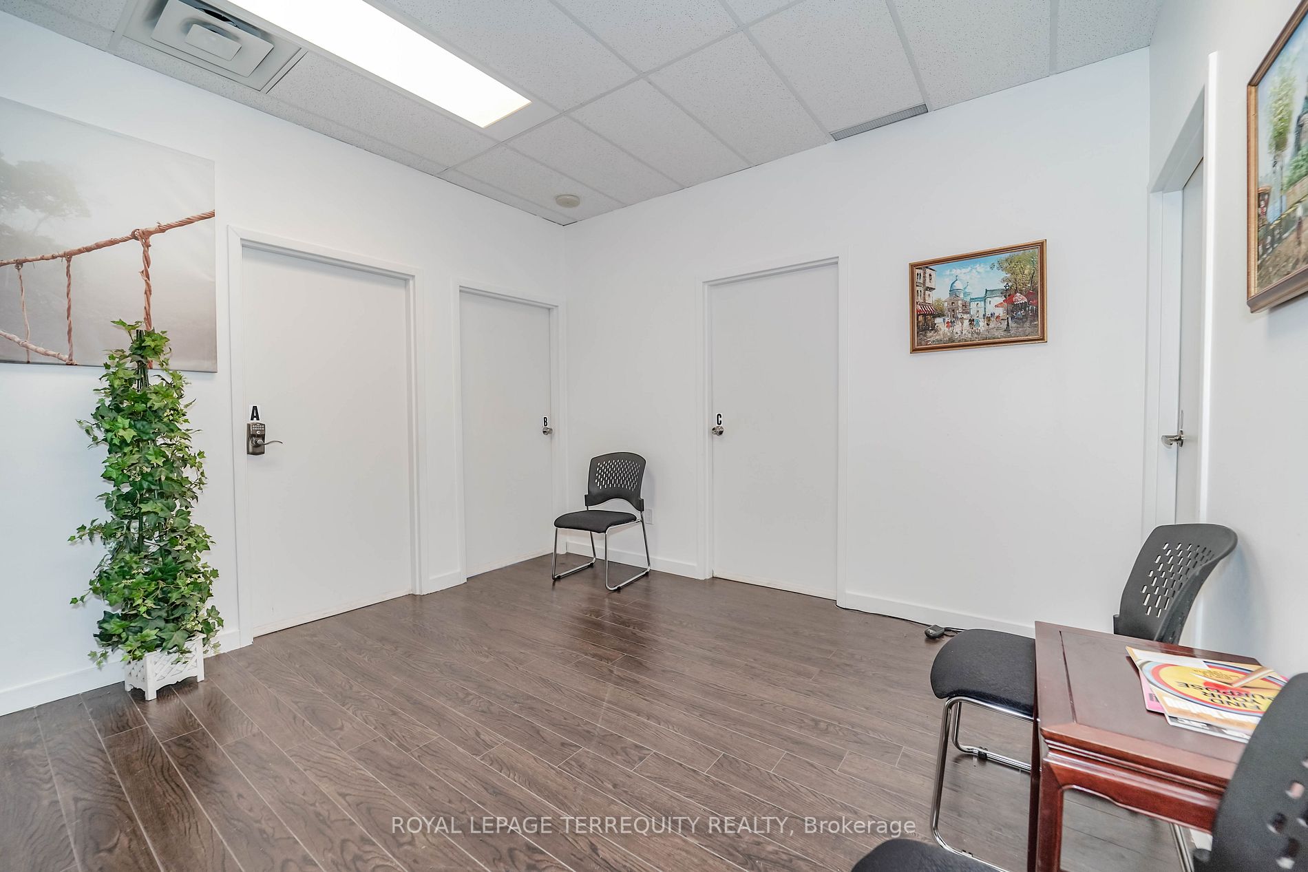 7191 Yonge St, #1014