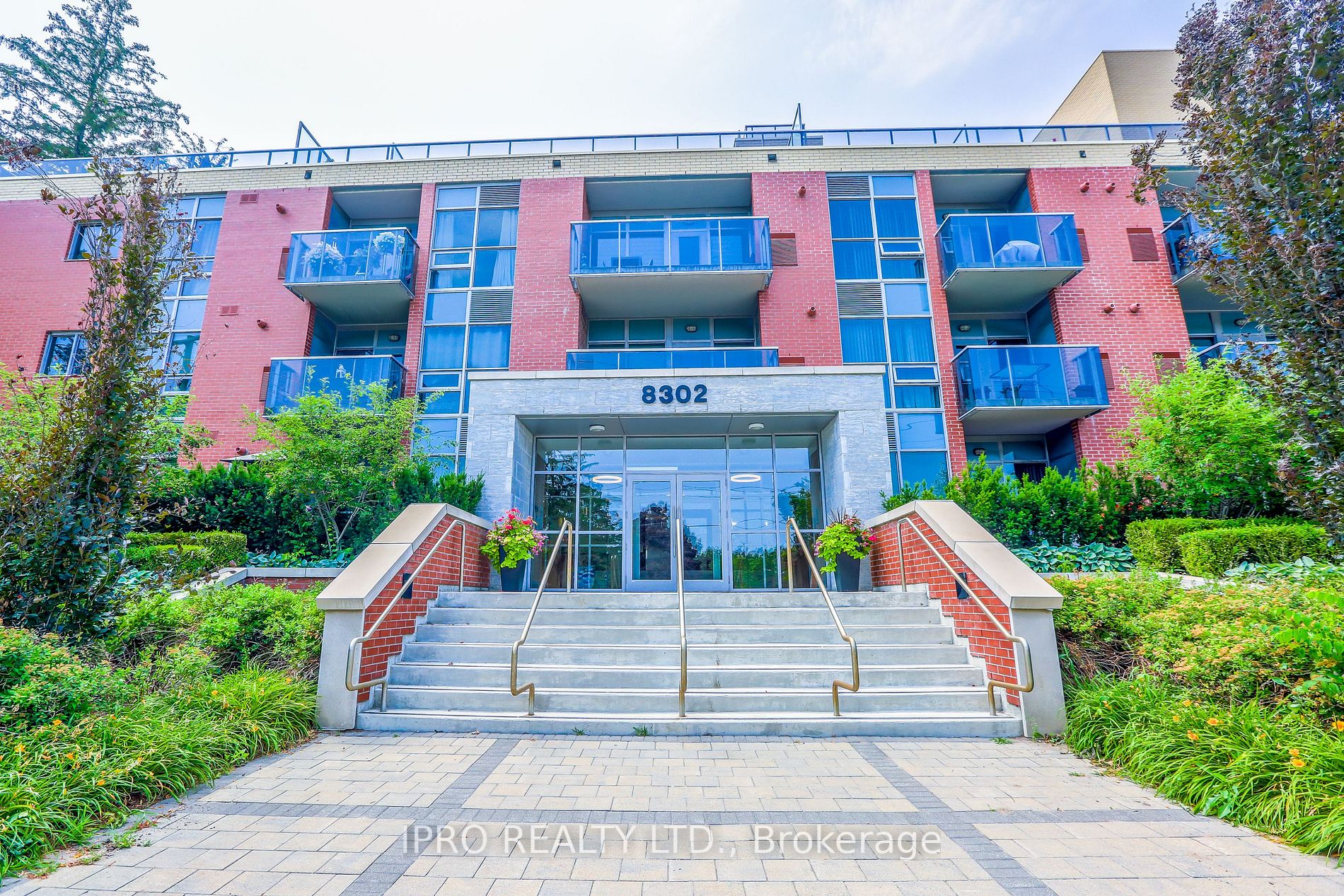 8302 Islington Ave W, #414