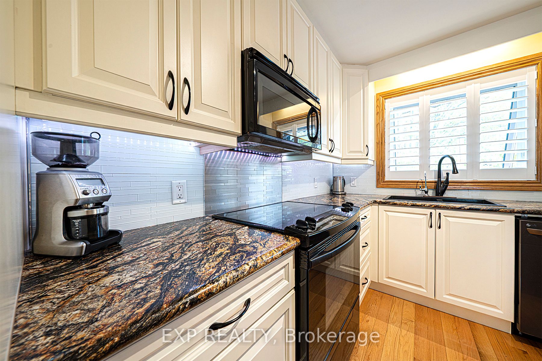 Listing N6010324 - Large Photo # 15