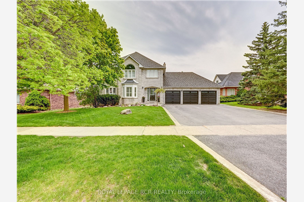 71 Robinson Rd, King