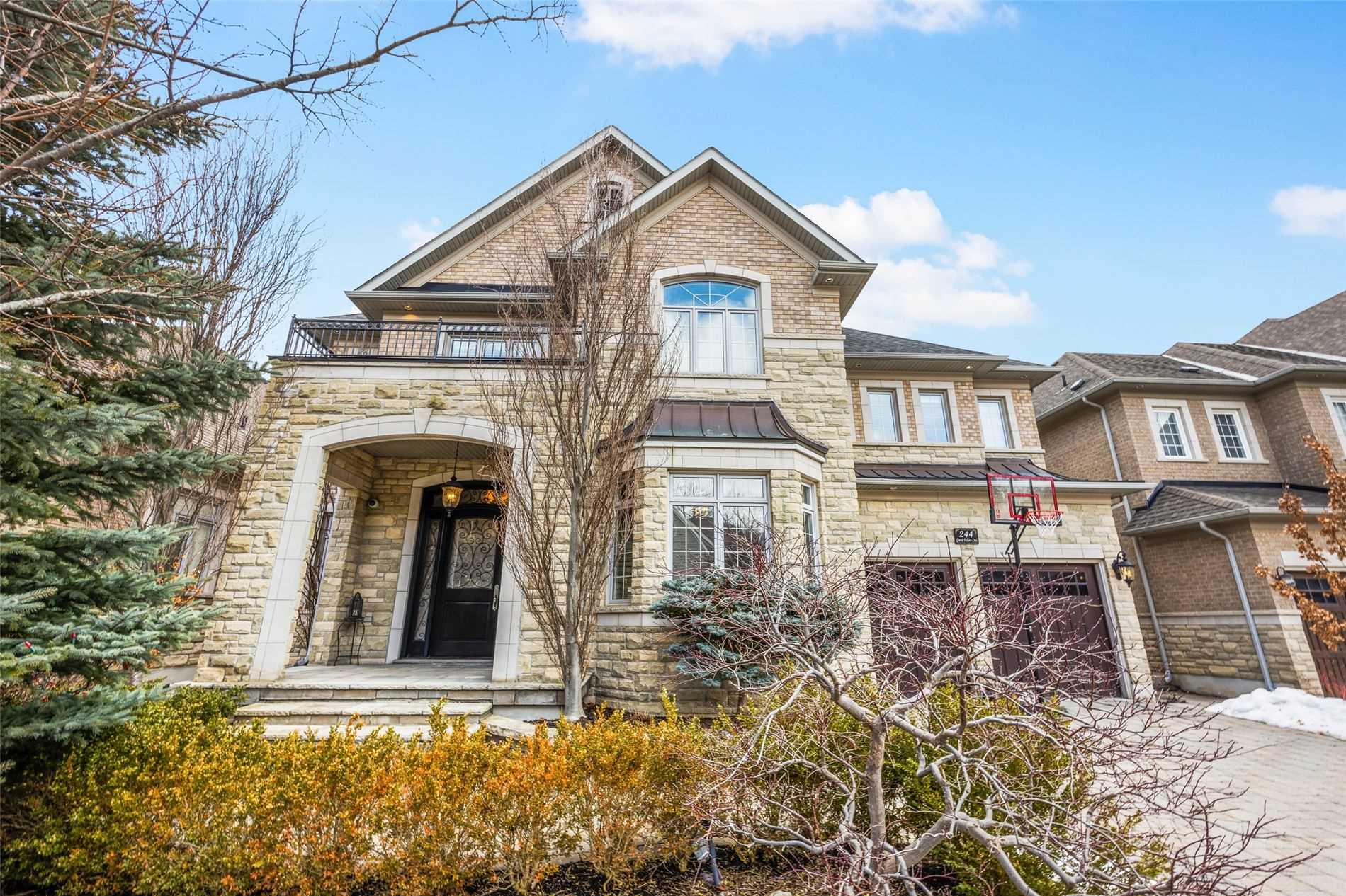 244 Grand Vellore Cres