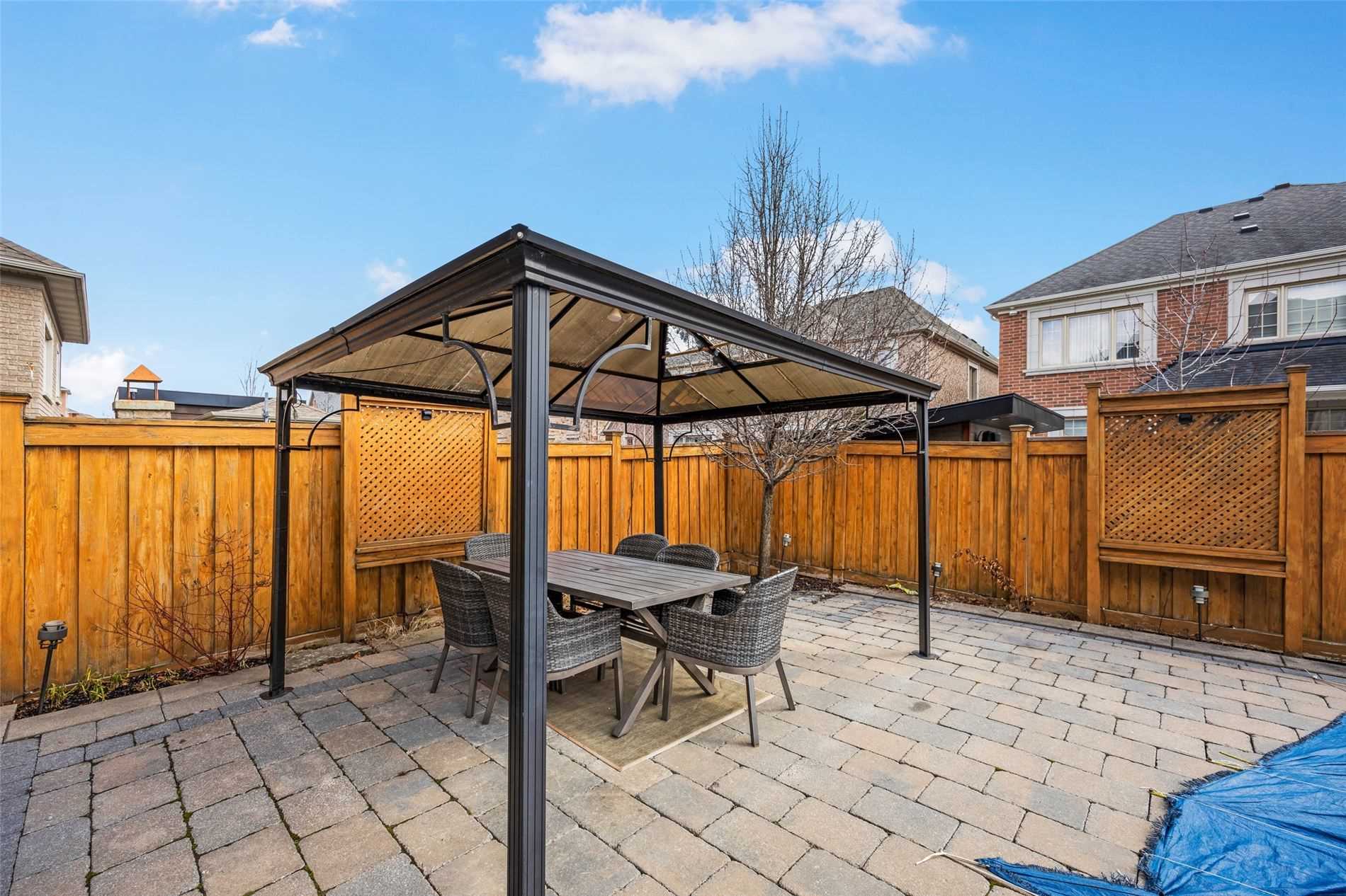 244 Grand Vellore Cres