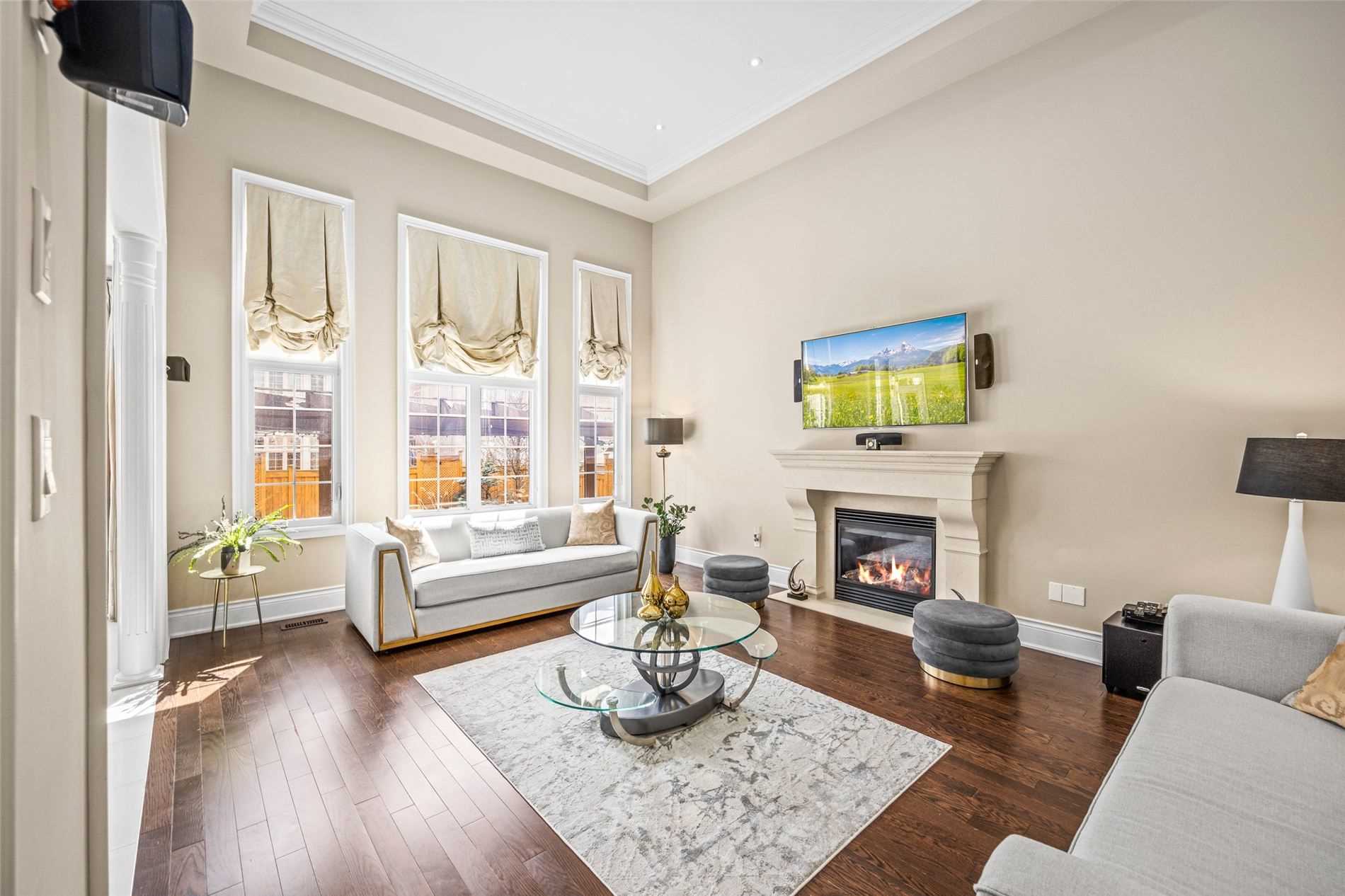 244 Grand Vellore Cres