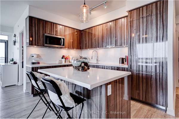1 Grandview Ave, Markham