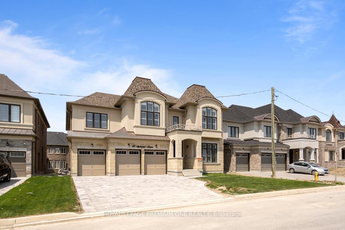 50 Appleyard Avenue