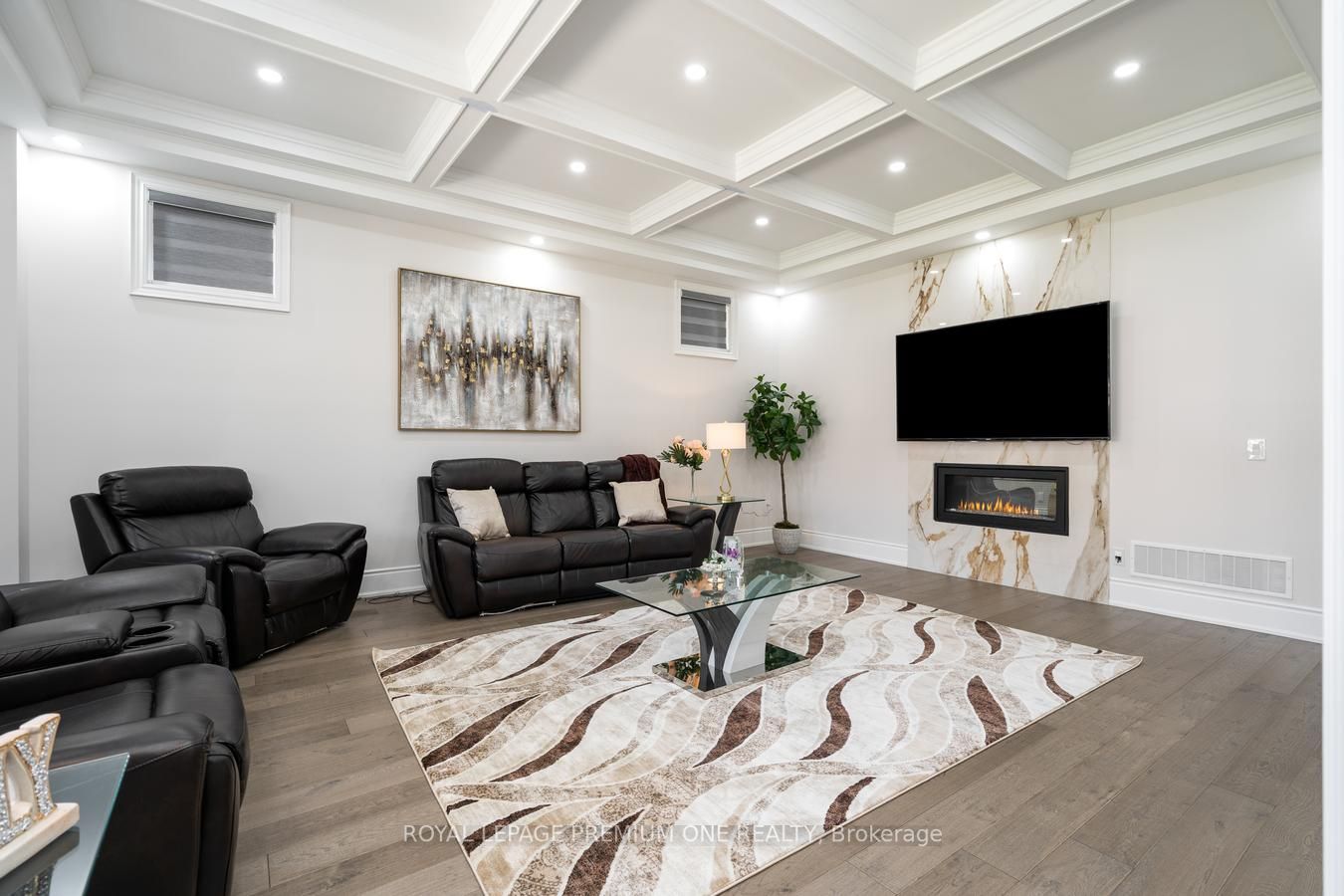 50 Appleyard Avenue