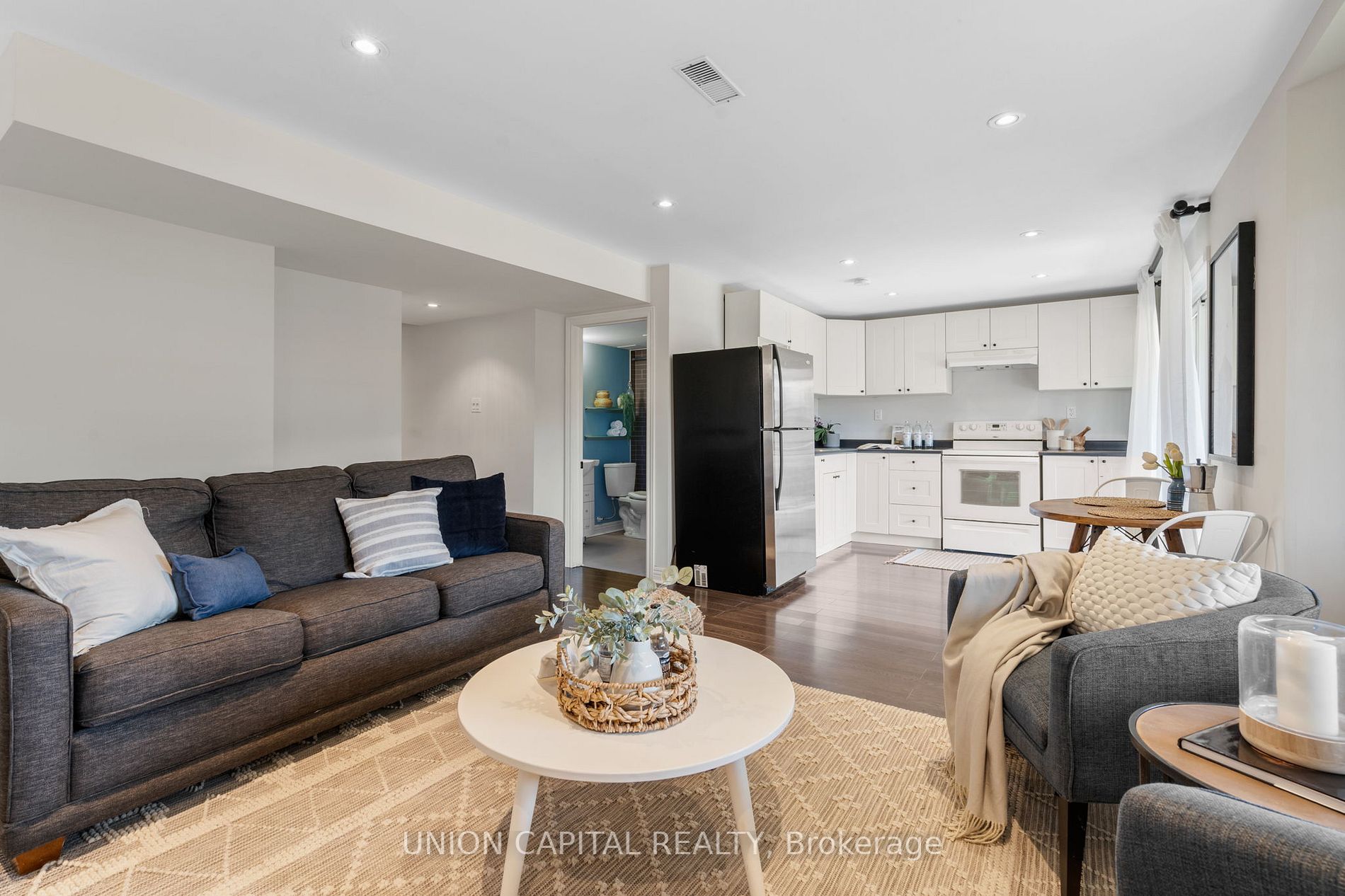 38 Isabella Garden Lane
