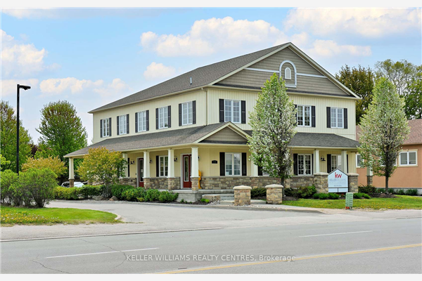277 The Queensway S, Georgina