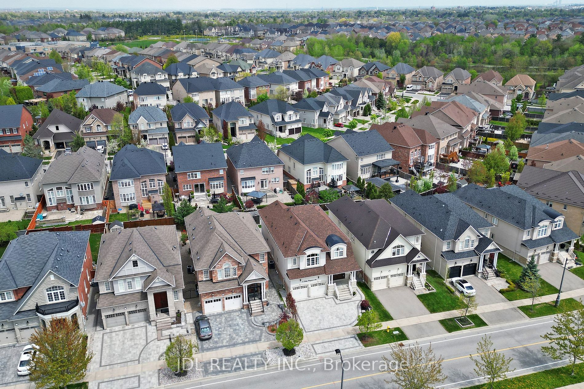 67 Lady Fenyrose Ave