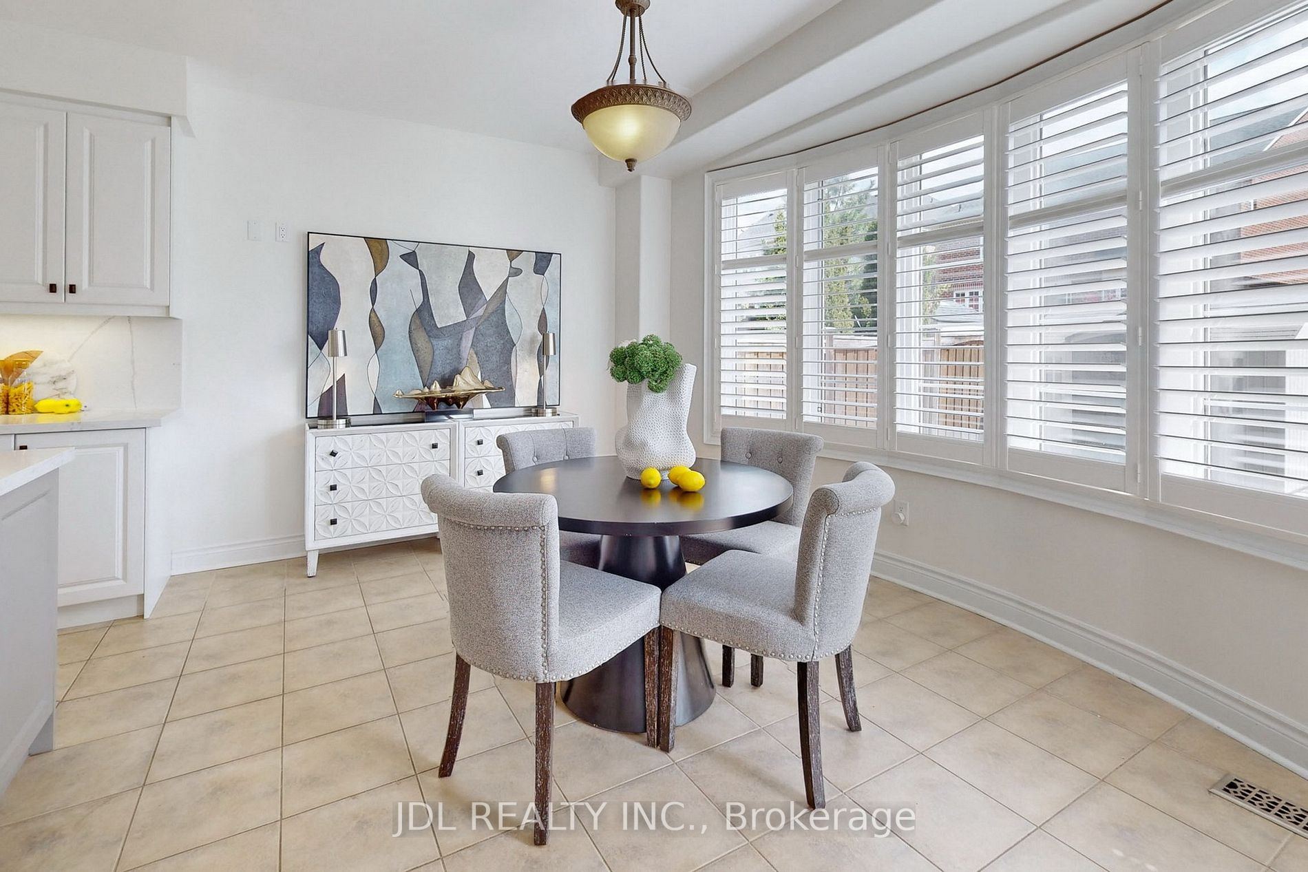 67 Lady Fenyrose Ave