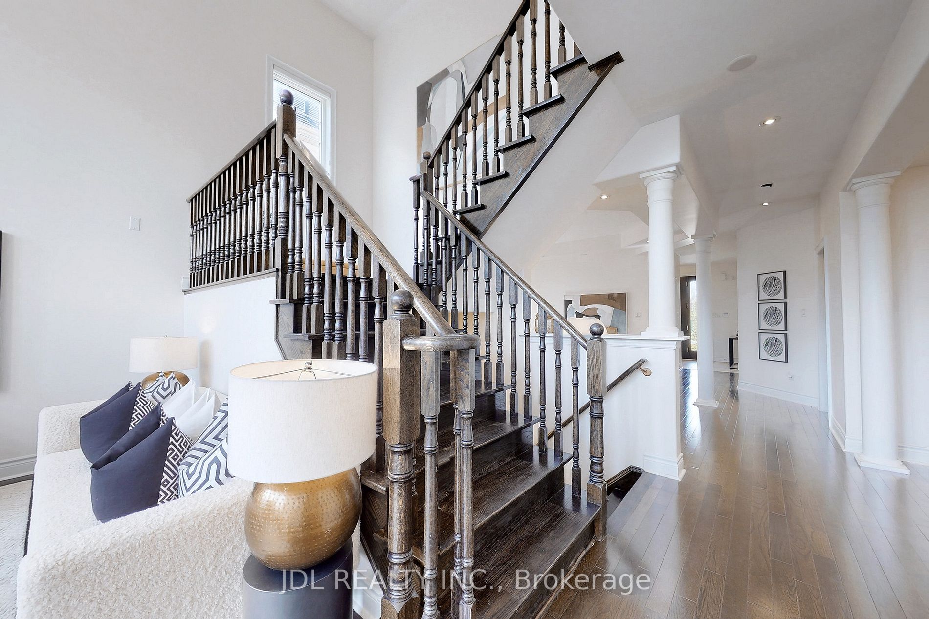 67 Lady Fenyrose Ave