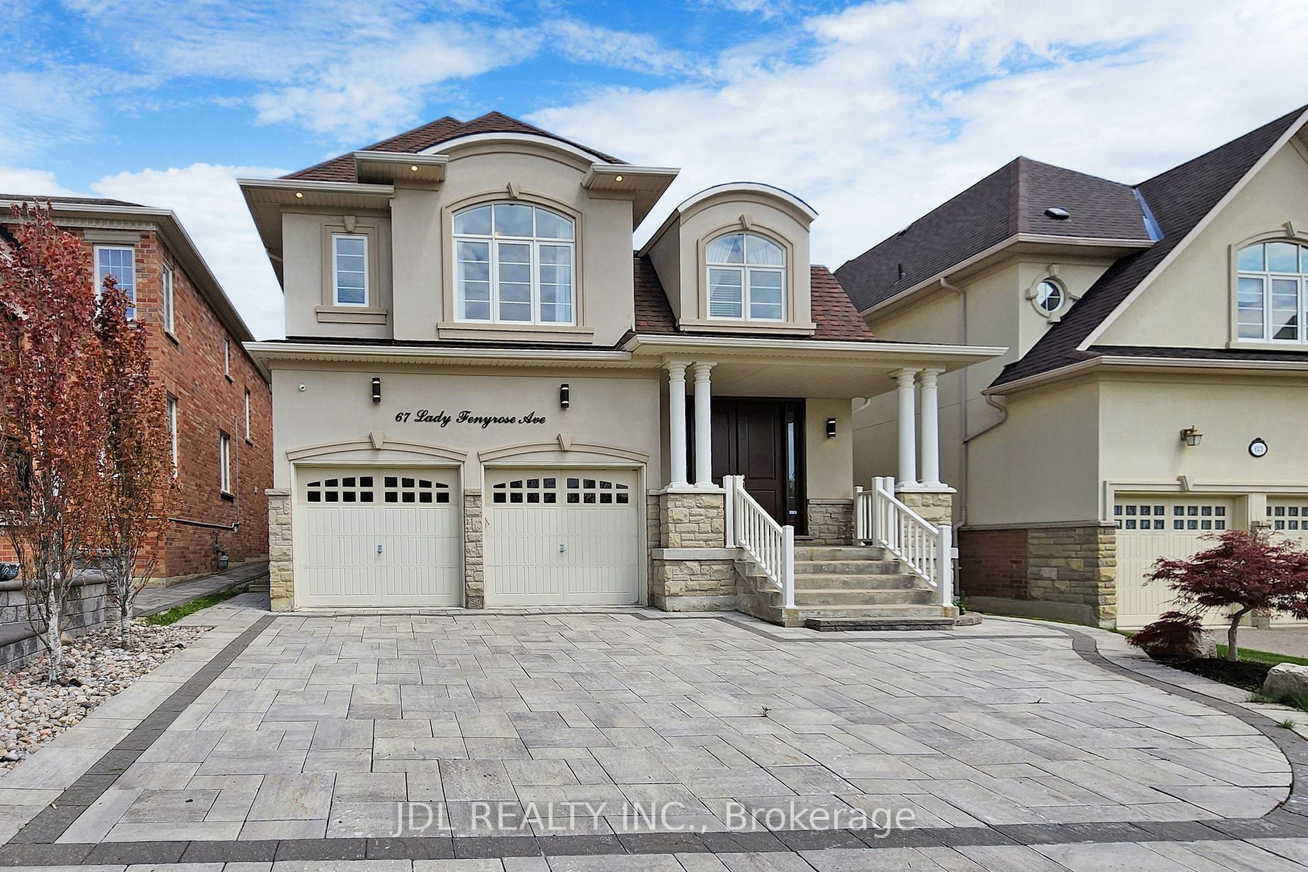 67 Lady Fenyrose Ave