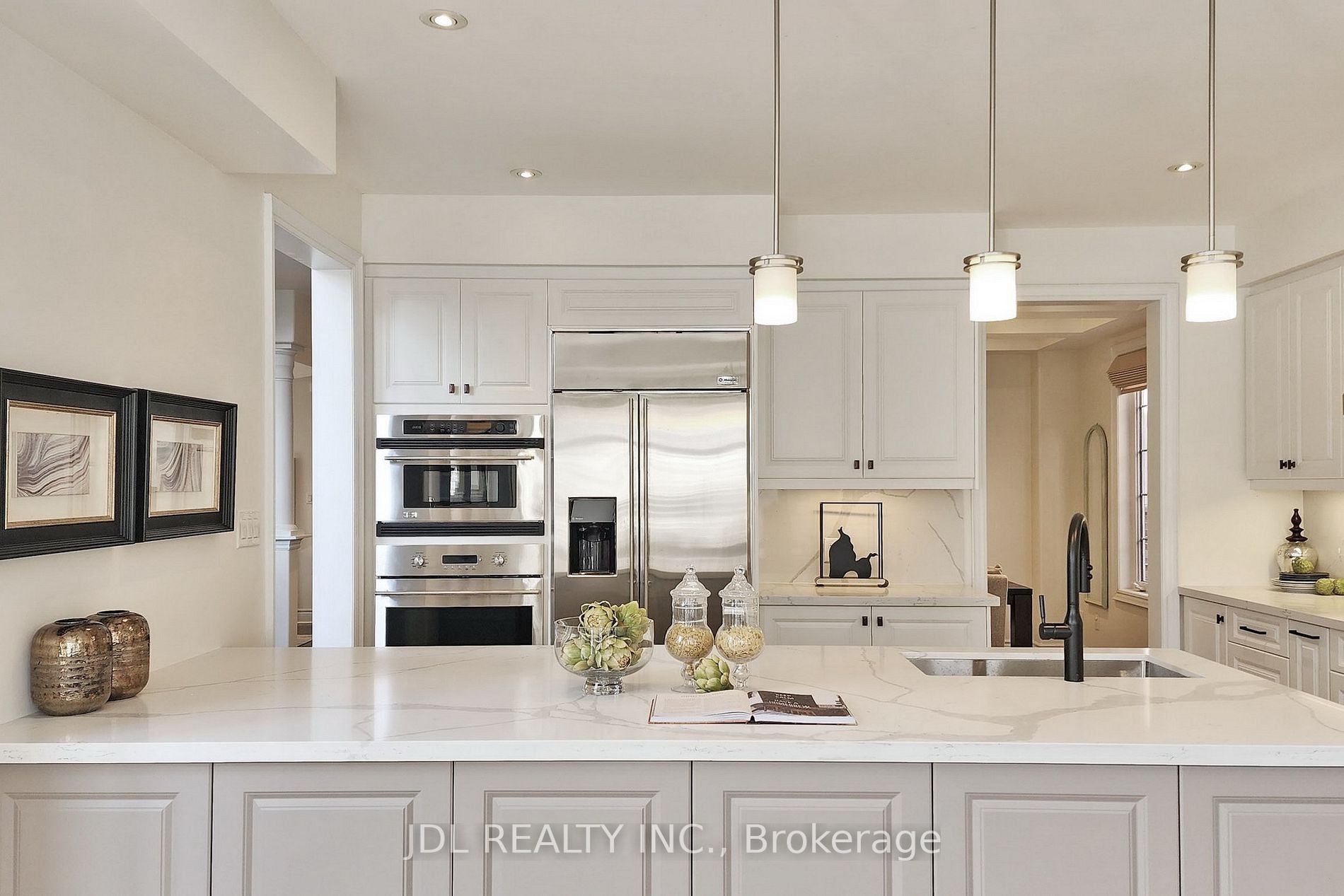 67 Lady Fenyrose Ave