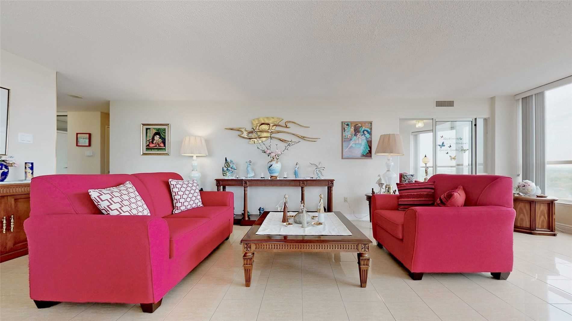 1 Clark Ave W, #1604