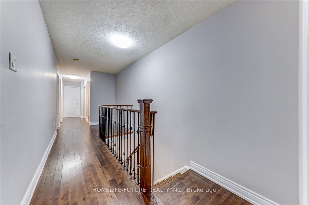 112 Guinevere Road