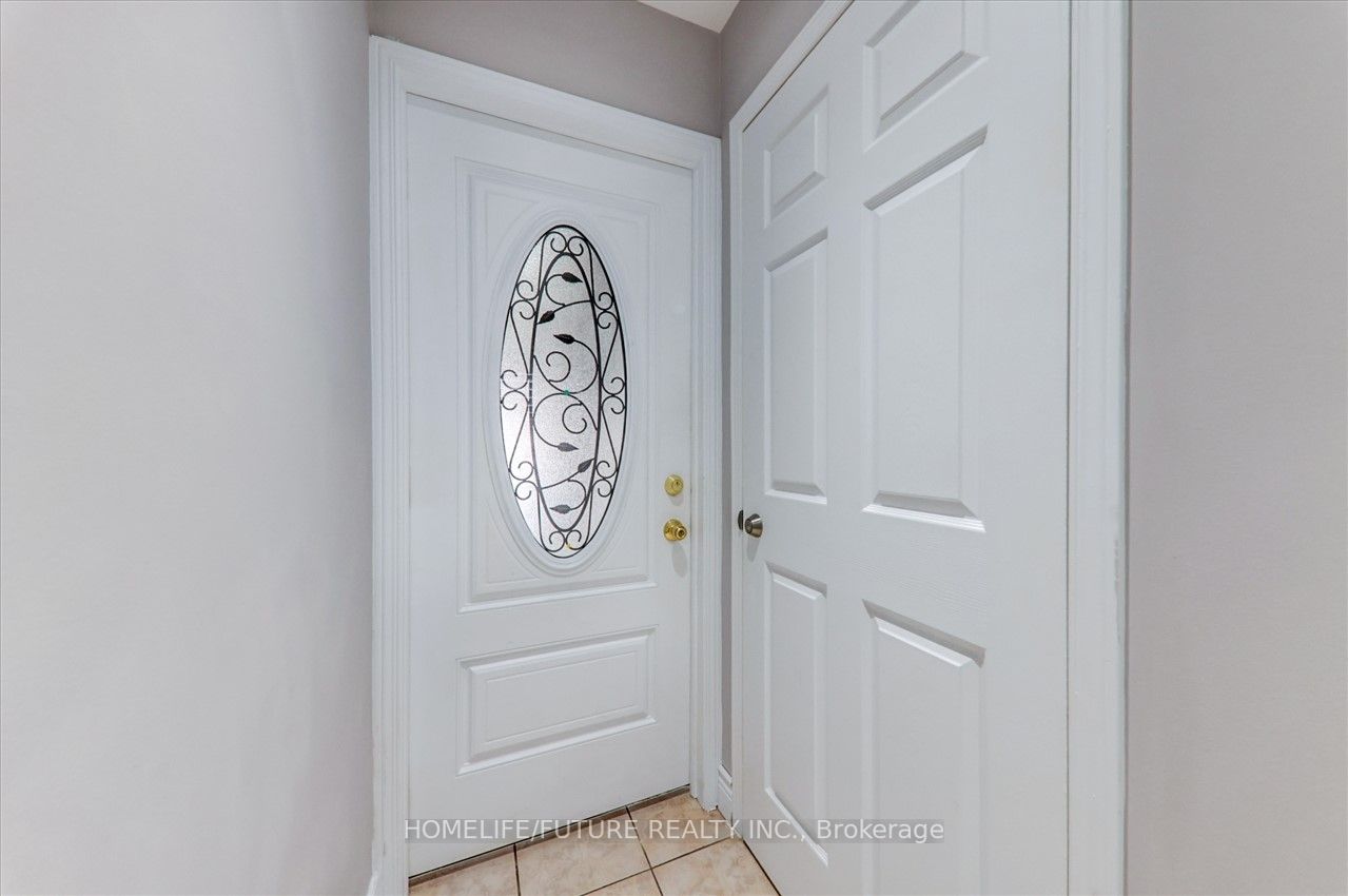 112 Guinevere Road