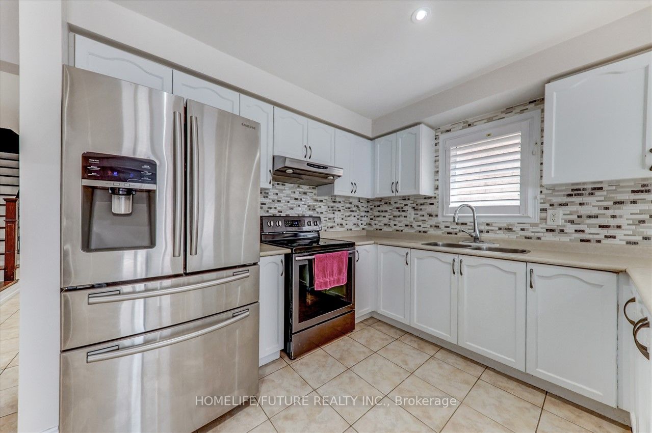 112 Guinevere Road
