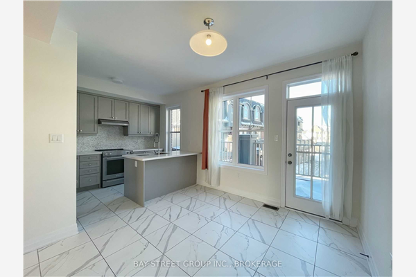 8 Church St, Vaughan