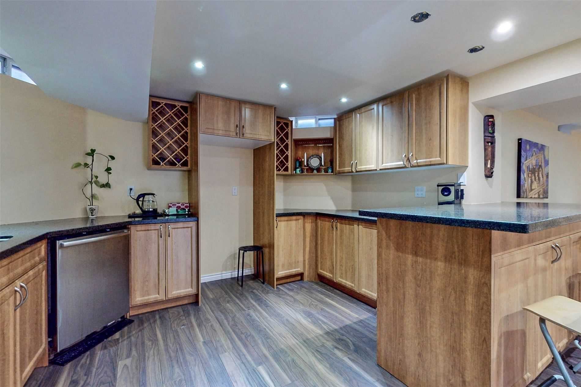 69 Gatcombe Circ
