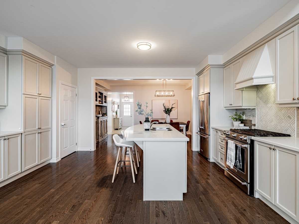 70 Leaden Hall Drive