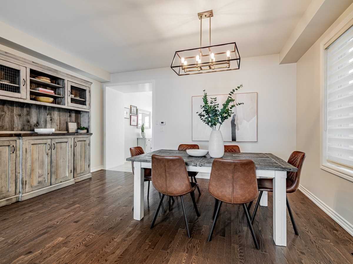 70 Leaden Hall Drive