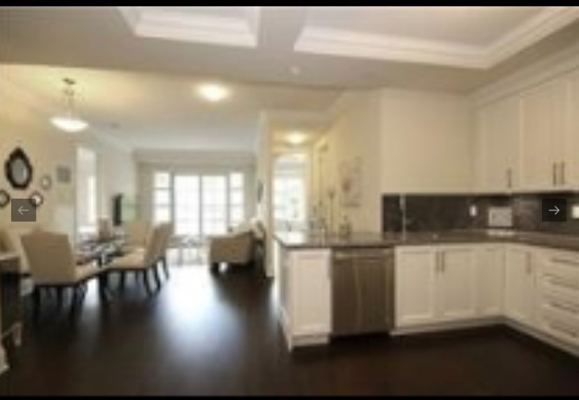 9909 Pine Valley Dr, #319
