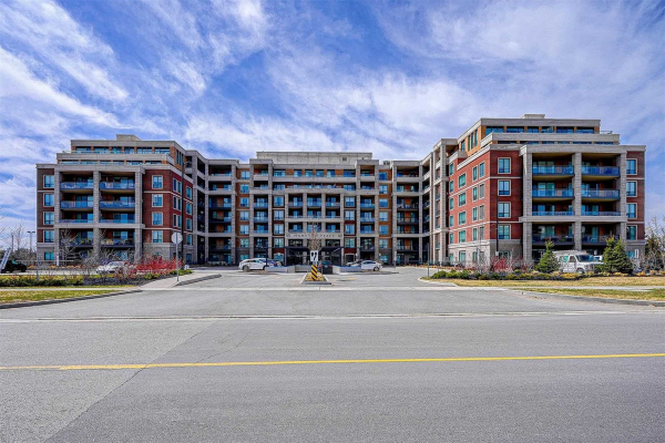 25 Baker Hill Blvd, Whitchurch-Stouffville