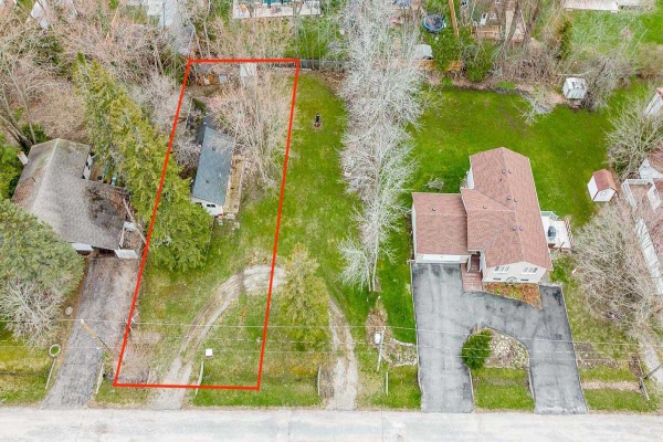 1053 Fern Rd, Innisfil
