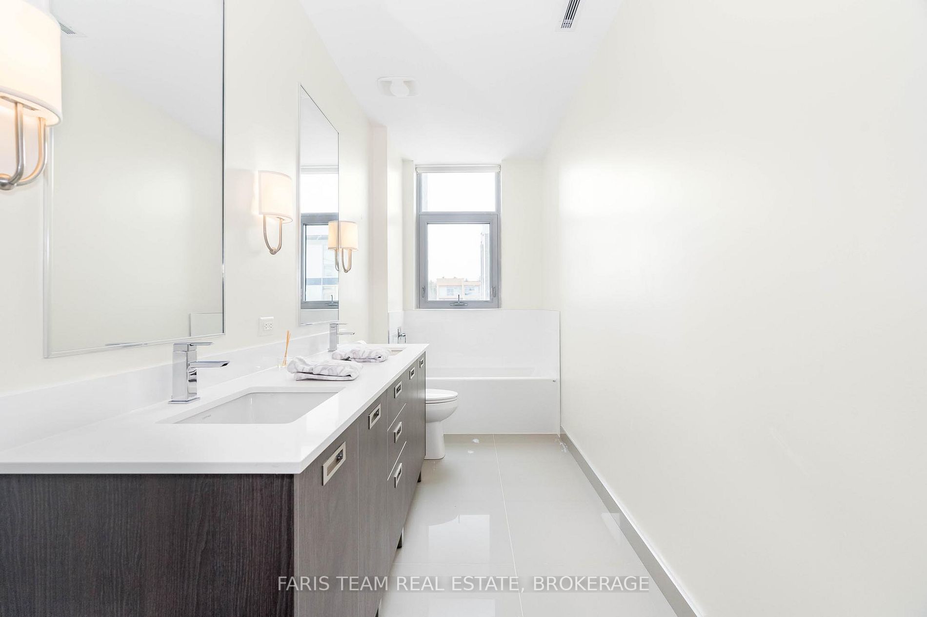3666 Ferretti Crt