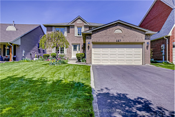 127 Glenway Circ, Newmarket