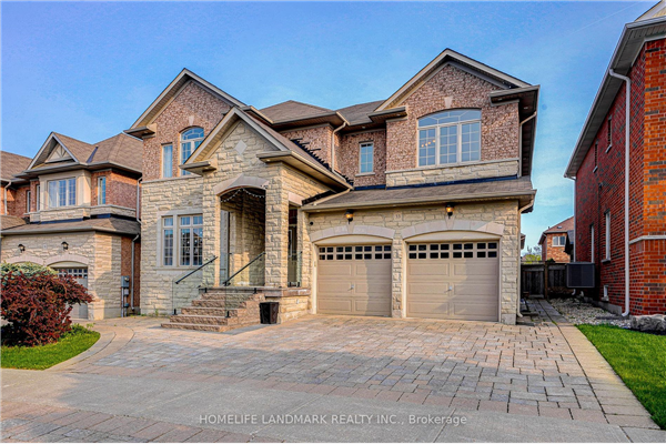 33 Tonner Cres, Aurora