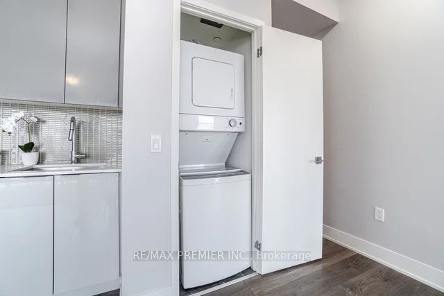 2916 Highway 7 Rd, #2708