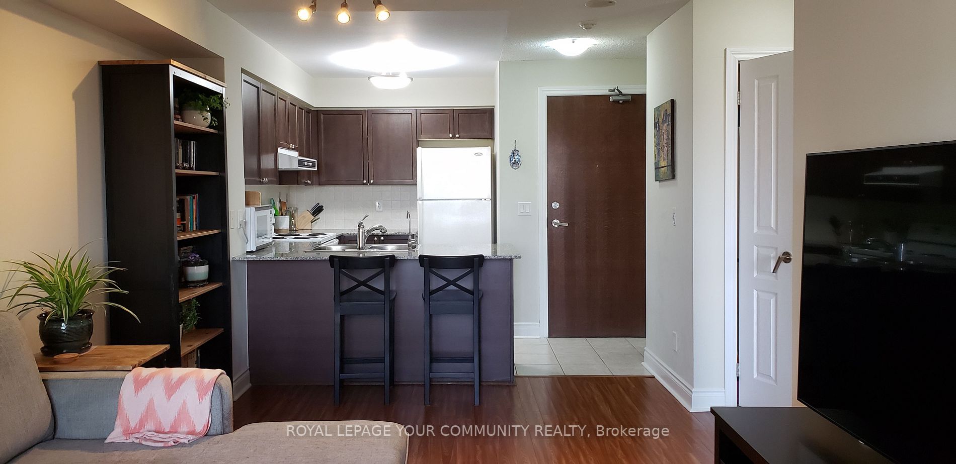 7 NORTH PARK Road #806