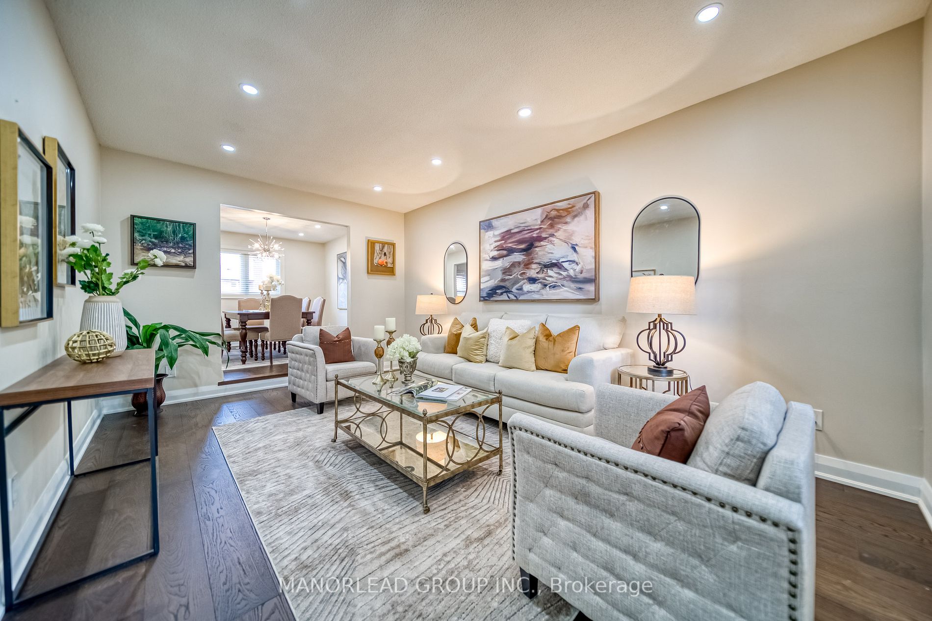 218 Langstaff Rd W