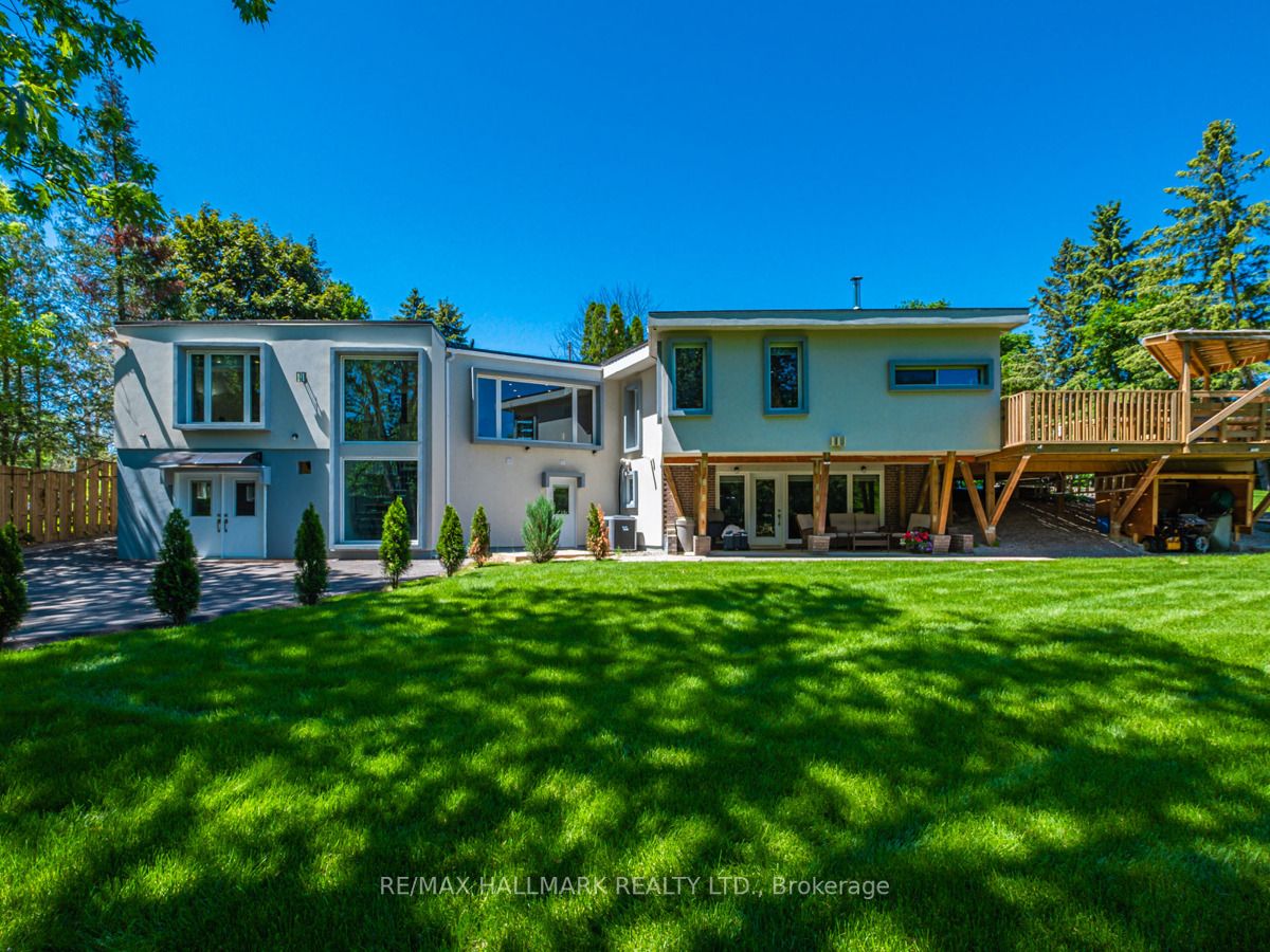 115 Lynwood Cres
