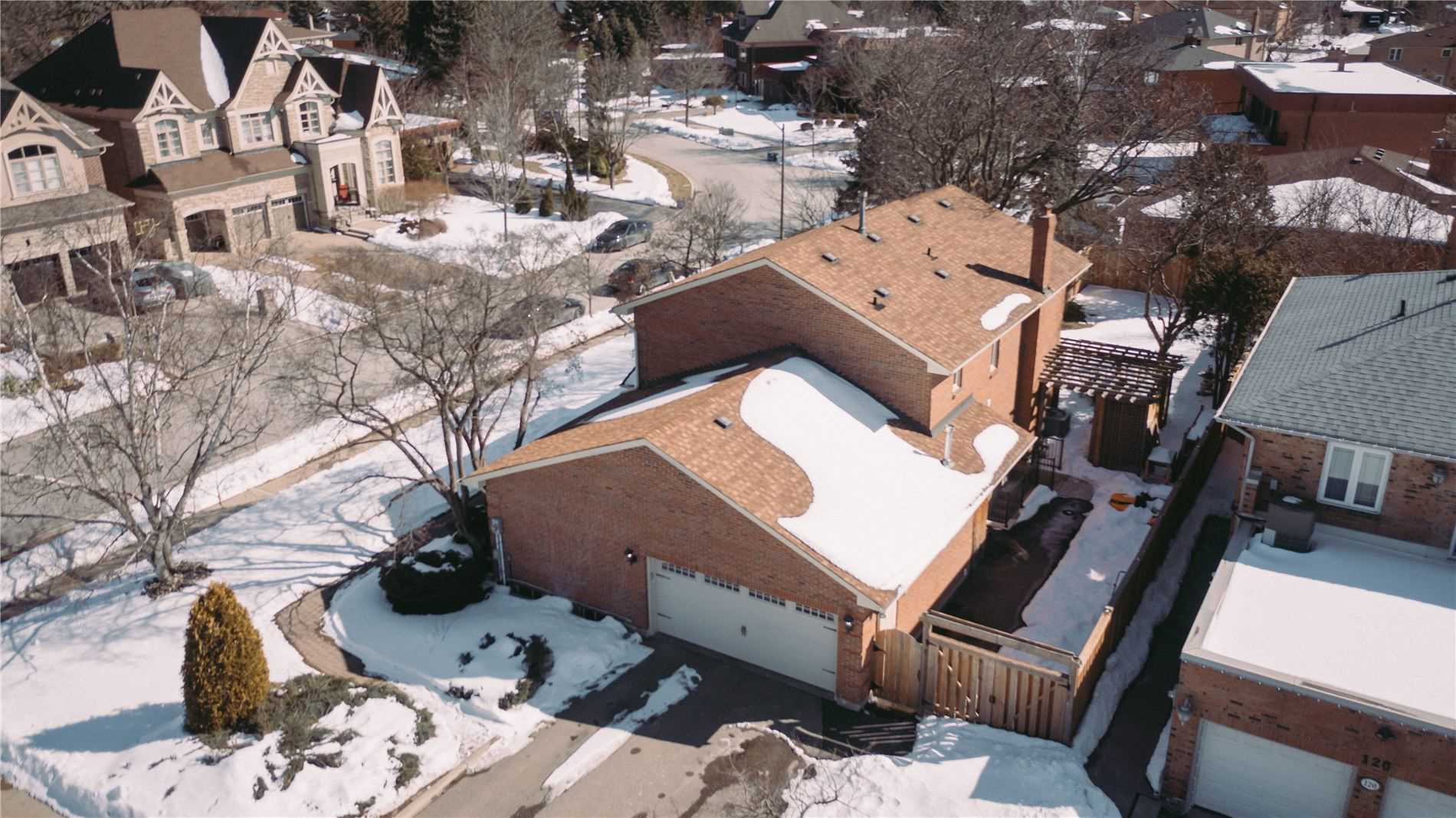 112 Charmaine Rd