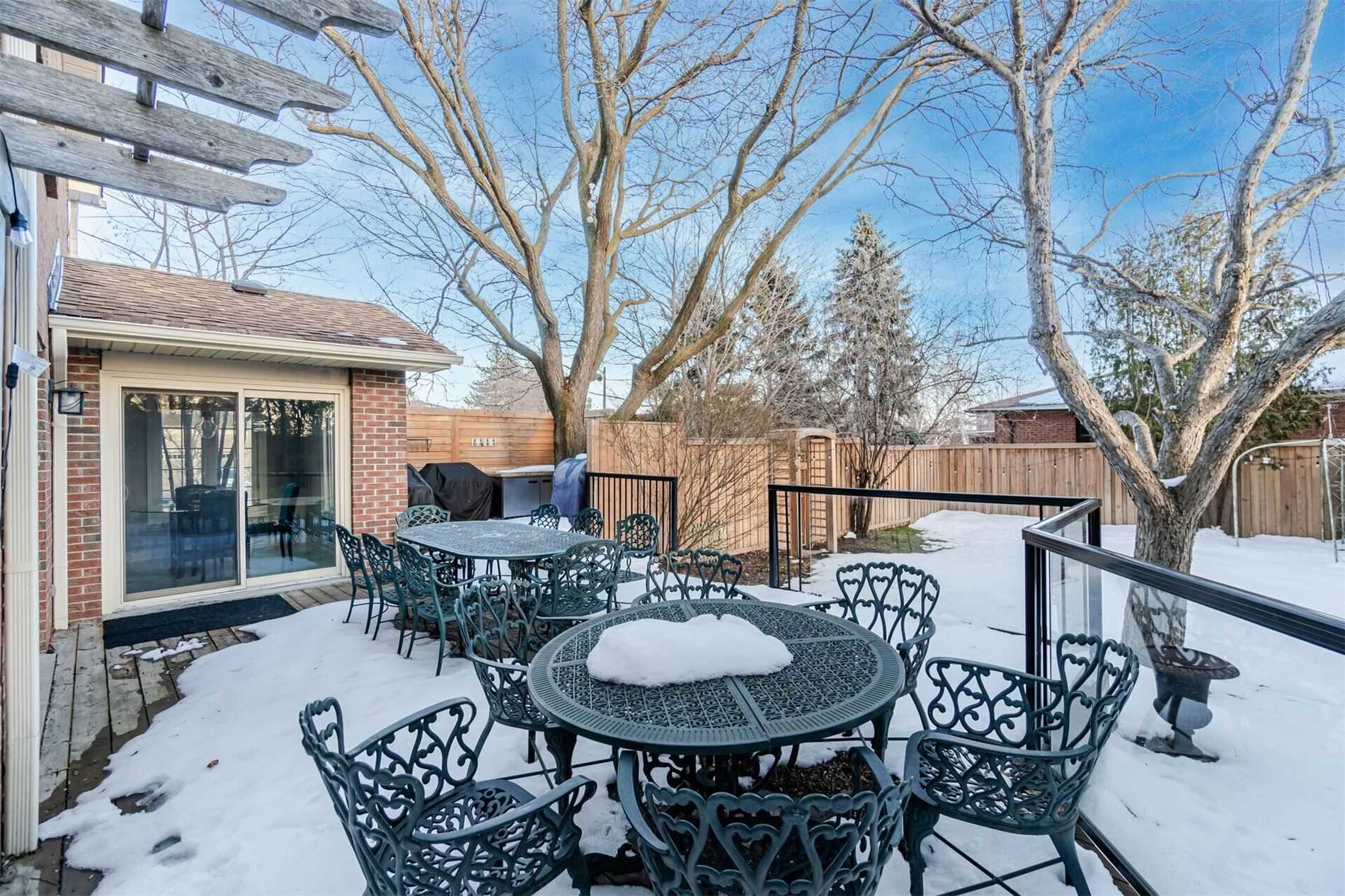 112 Charmaine Rd