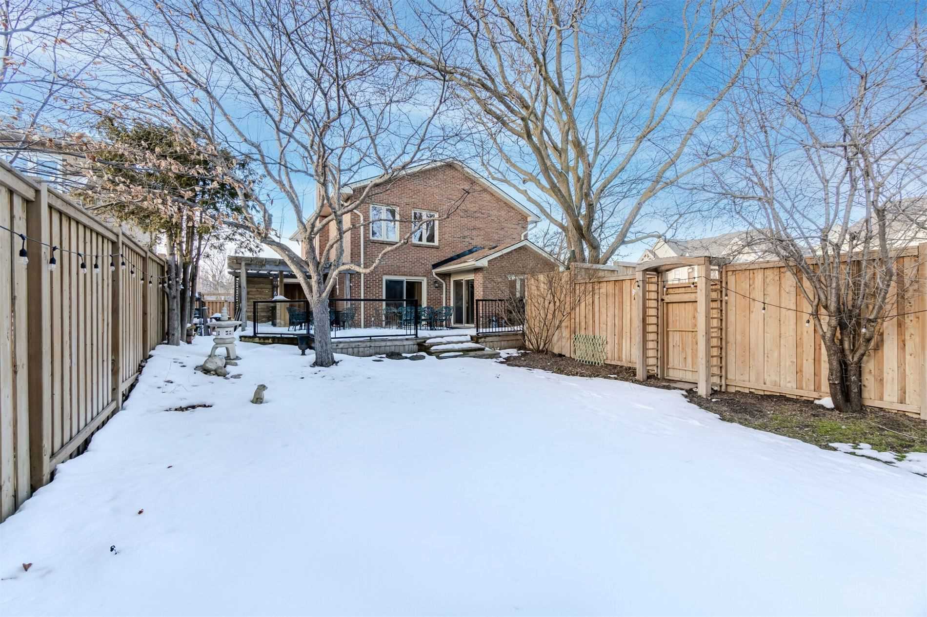 112 Charmaine Rd