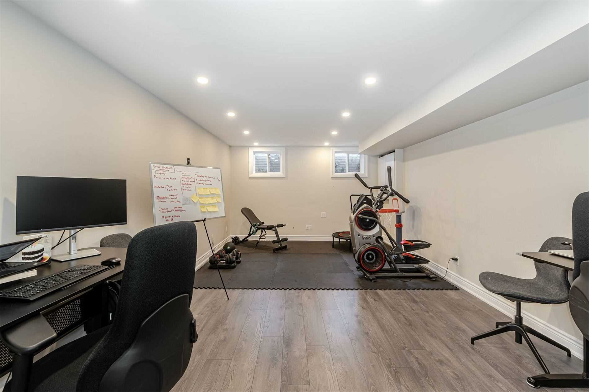 112 Charmaine Rd