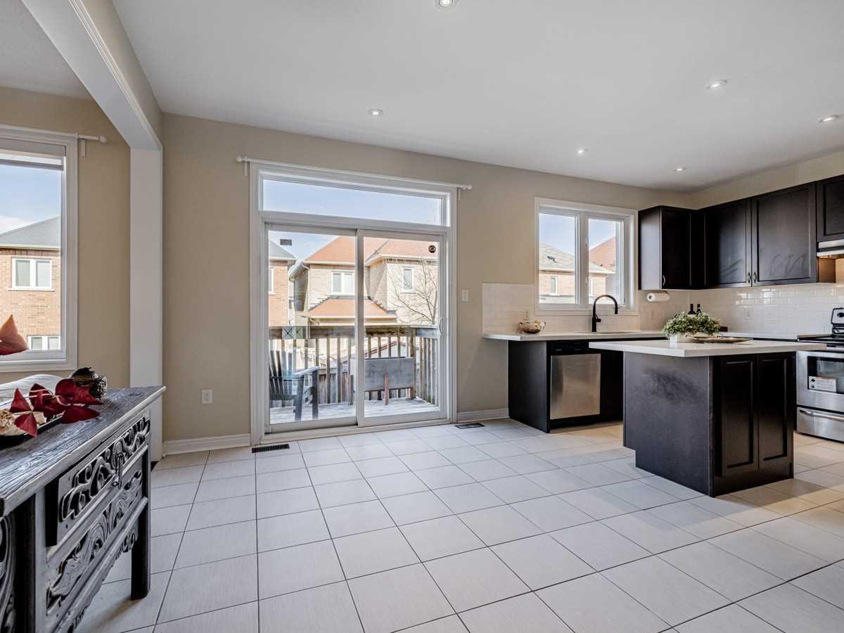 44 Dame Gruev Dr