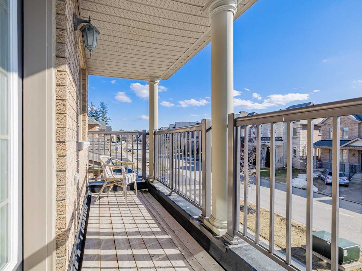 44 Dame Gruev Dr