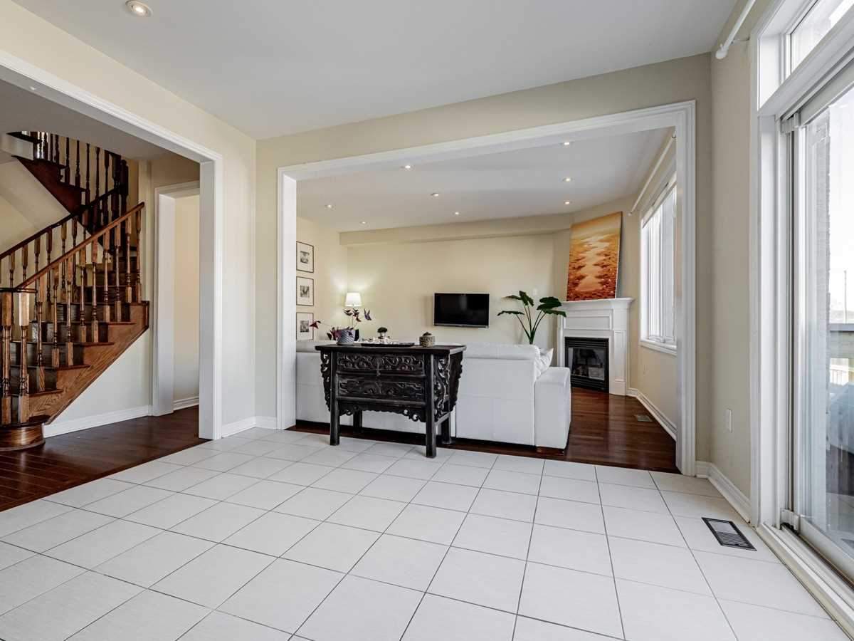 44 Dame Gruev Dr