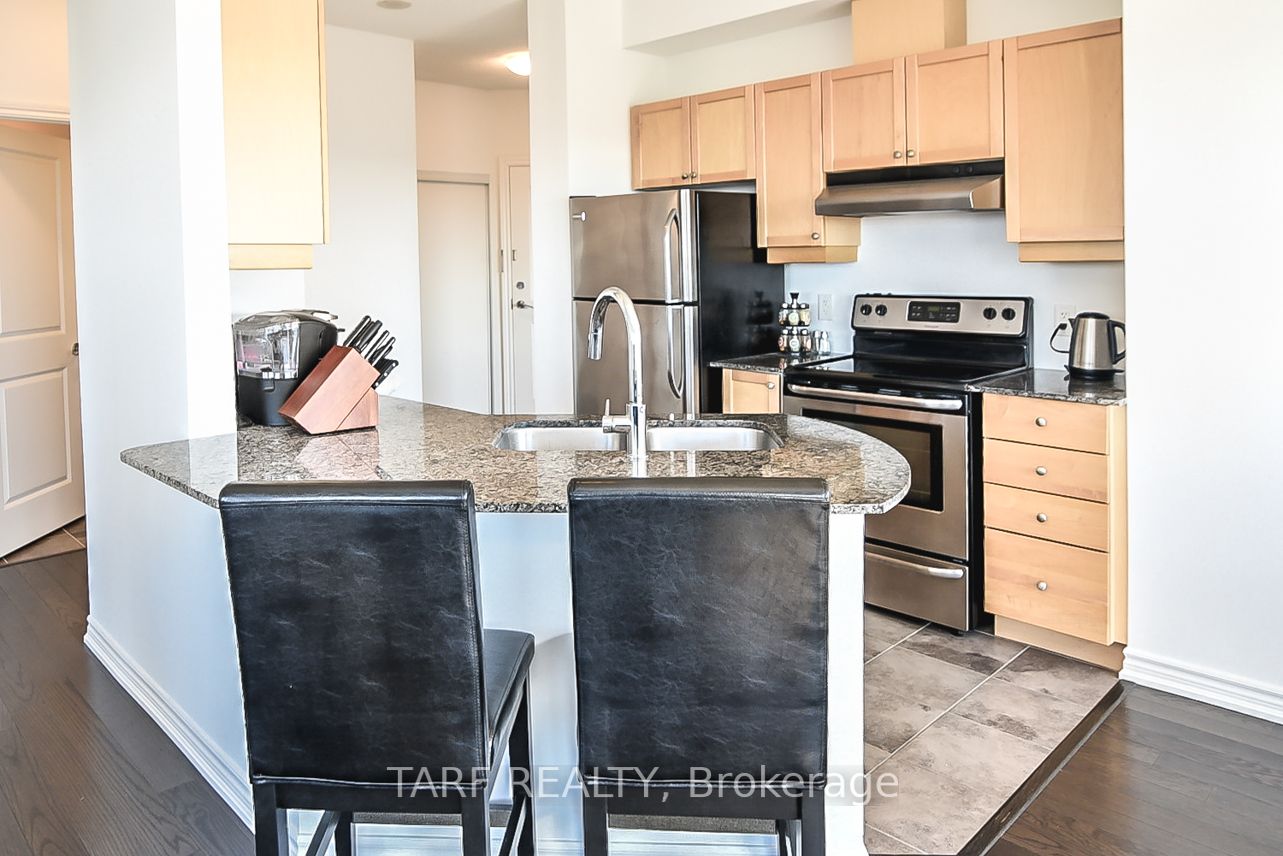 7730 Kipling Ave, #1002