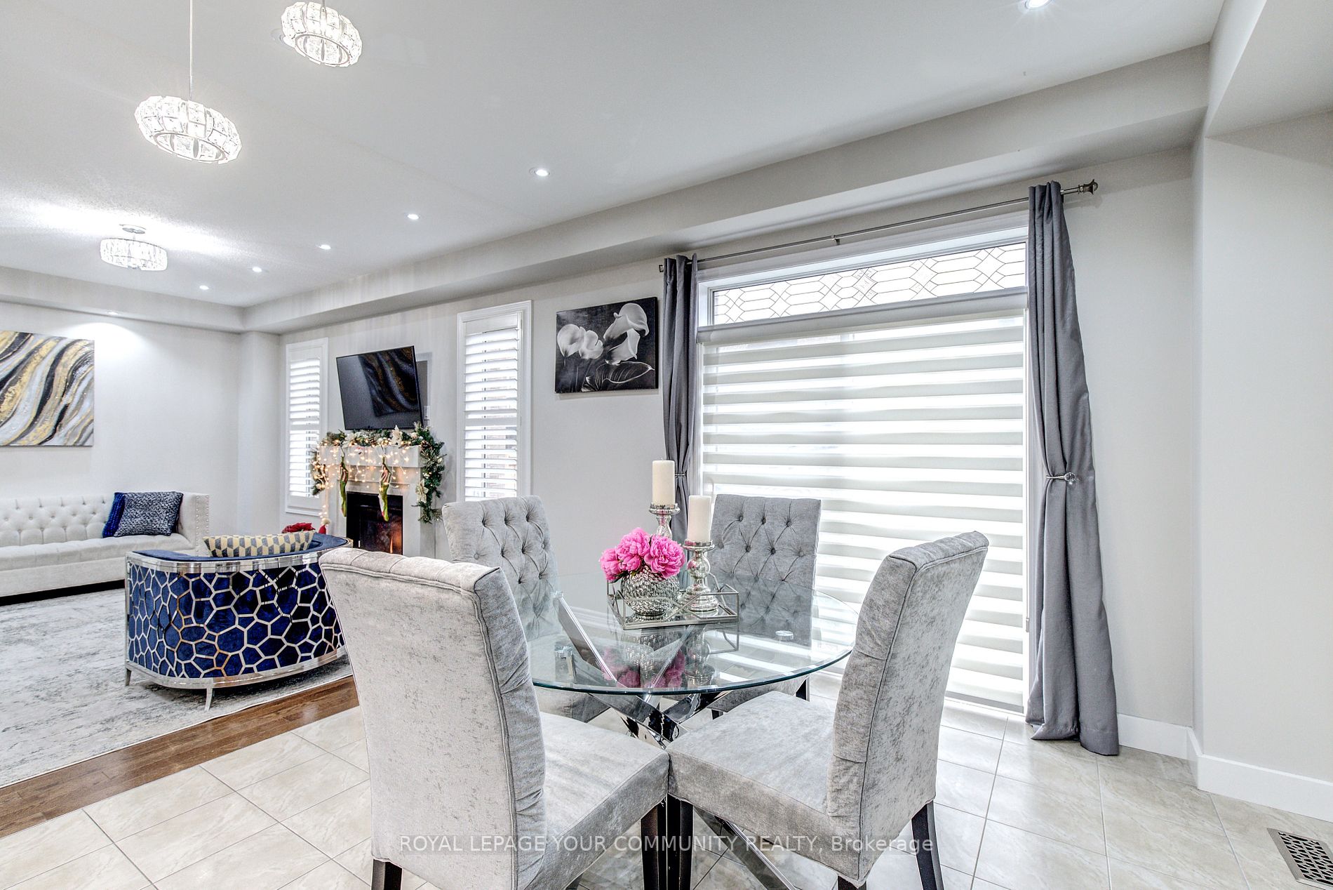 14 Beaconsfield Dr
