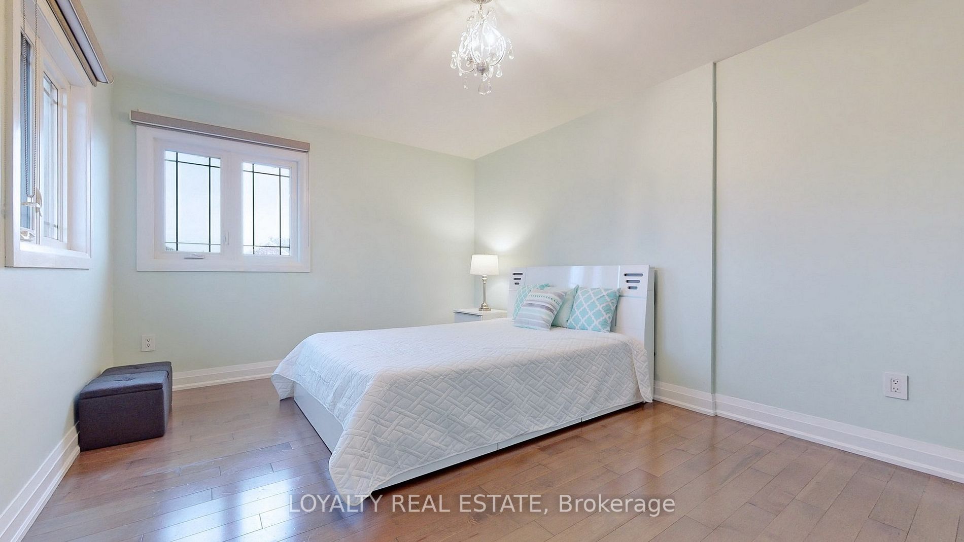 6 Lemsford Drive