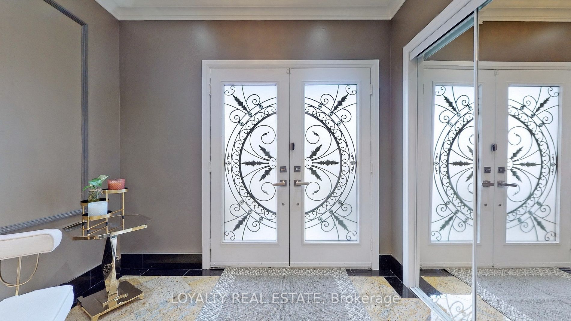 6 Lemsford Drive