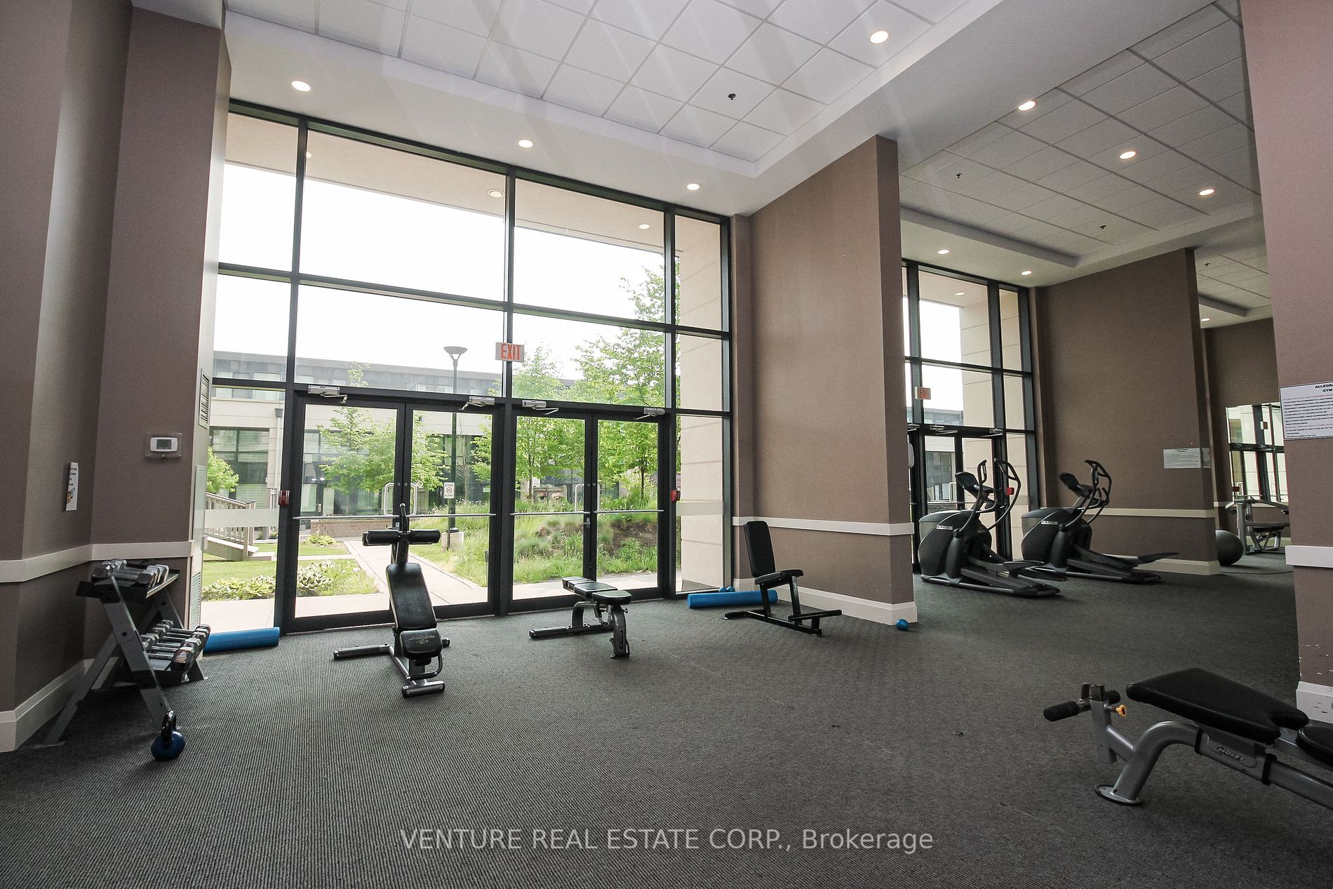 12 Woodstream Blvd, #505