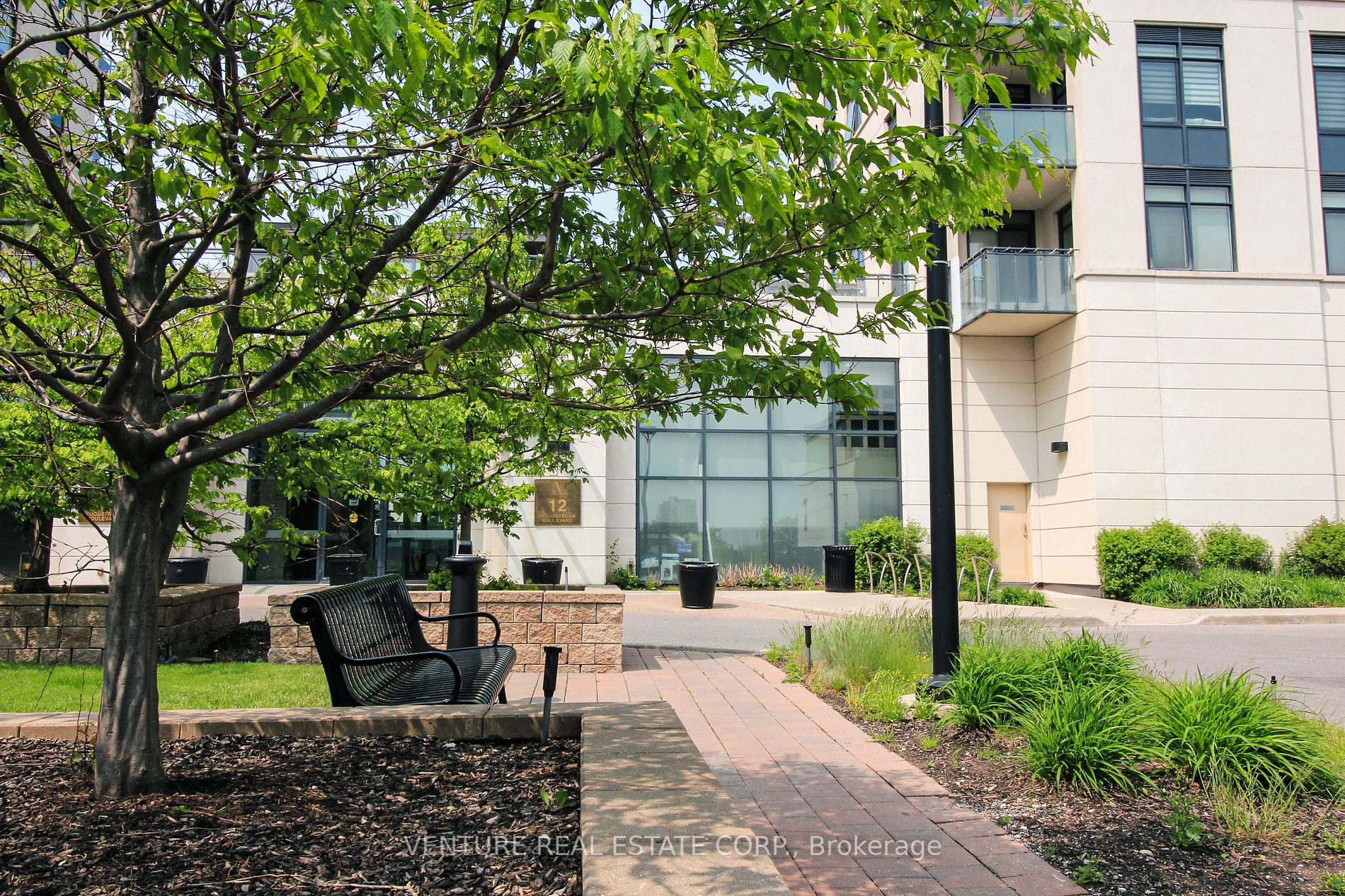 12 Woodstream Blvd, #505